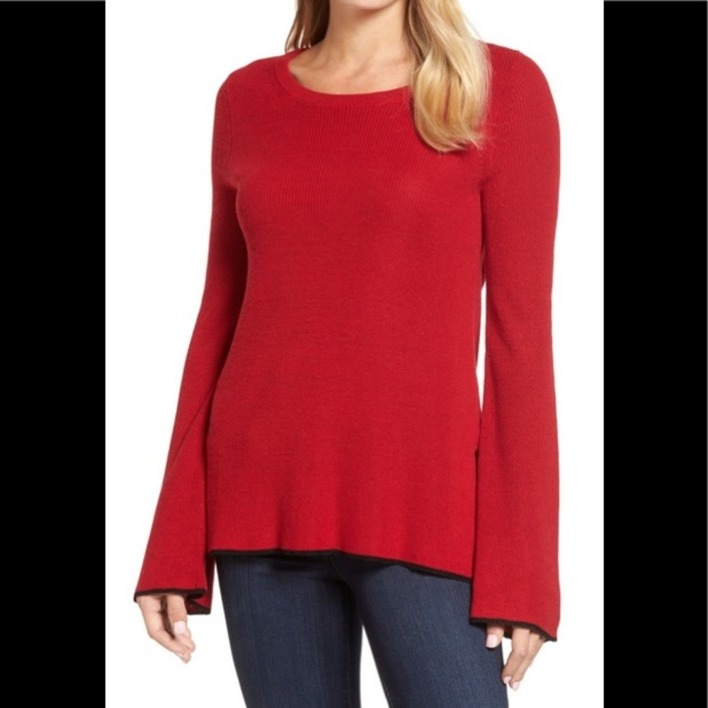 Vince Camuto Tipped Bell Sleeve Sweater M